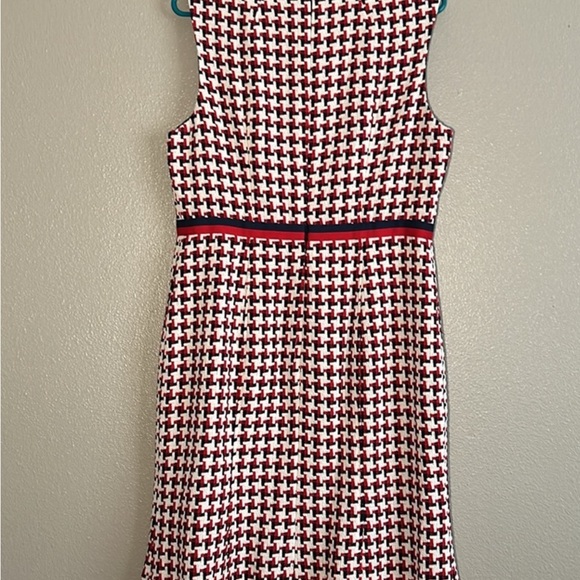 Boden Sleeveless Ayla Tweed Houndstooth Dress - Picture 3 of 6